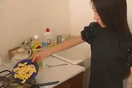 Cười vỡ bụng: Đây là khi các “Mát Tơ Chép” vào bếp