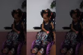 Cô bé 4 tuổi phải ngồi xe lăn cả đời sau khi nhổ răng