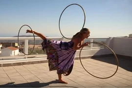 Những màn biểu diễn tuyệt đỉnh gây kích thích nhất (3)