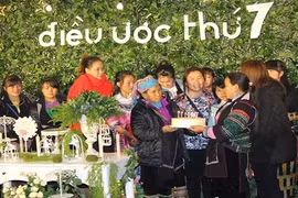 Điều ước cho cô gái dân tộc luôn giúp đỡ trẻ em nghèo