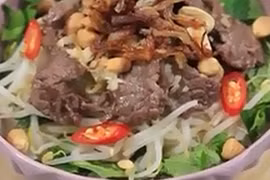 Cách làm phở trộn sốt me chua ngọt ngon đúng điệu