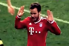 Các cầu thủ làm gì khi ghi bàn vào lưới đội bóng cũ?