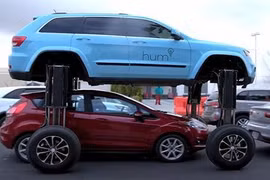 Cận cảnh chiếc xe có khả năng thoát khỏi tắc đường