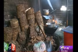 Tận mắt quy trình chế biến mỡ bẩn phát buồn nôn