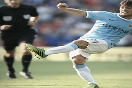 10 bàn thắng đẹp nhất của Manchester City mùa giải 2014/2015