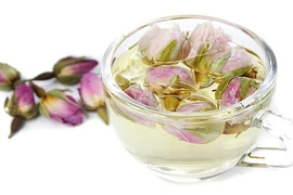 Công dụng kỳ diệu của trà hoa hồng