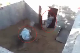 Chiêu độn thổ dọa người của trai trẻ