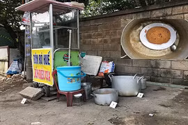 Sẽ khởi tố người bỏ thuốc vào nồi bún tội giết người