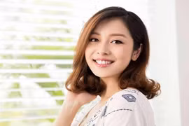 Jennier Phạm phản pháo gì về thông tin chồng nợ nần?