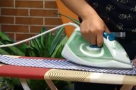 Những mẹo ủi quần áo đơn giản đến không ngờ