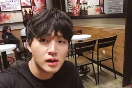 Hot boy Hàn Quốc khiến fan Kpop 'dậy sóng' vì xúc phạm nhóm T-ara