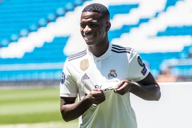 10 ngôi sao bóng đá sinh trong thế kỷ 21