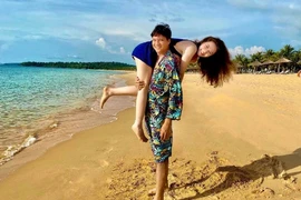 Phát ghen khoảnh khắc hạnh phúc của Đan Lê - Khải Anh