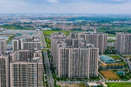 Có 3 tỷ đồng, vợ chồng trẻ vẫn khó mua chung cư Hà Nội