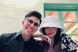 Matt Liu chính thức "unfollow", xóa sạch ảnh Hoa hậu Hương Giang