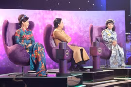 Kim Tử Long “mắng” nghệ sĩ Ngọc Huyền ba phải trên ghế nóng