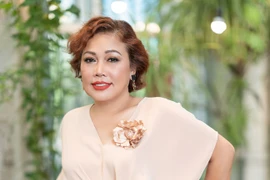 Siu Black tái hợp chồng cũ, ở Kon Tum làm rẫy nuôi heo 