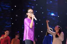 Phương Mỹ Chi lần thứ hai nhận cúp Bài hát yêu thích