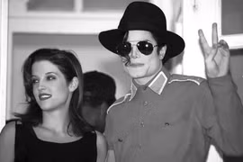 Vợ cũ Michael Jackson đột ngột qua đời ở tuổi 55
