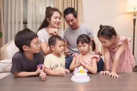 Vợ Lý Hải: "Nếu lỡ có bé thứ 5 thì phải giữ"