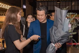 Thanh Bùi xuất hiện trong diện mạo già nua khó nhận ra