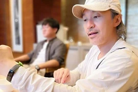 Bất ngờ vẻ ngoài tiều tụy như ông lão của “vua hài” Châu Tinh Trì