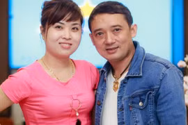 Vợ danh hài Chiến Thắng sinh con trai nặng 3,5kg