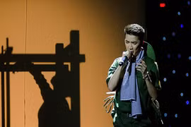 “Bài hát yêu thích” lên tiếng sự cố Mr. Đàm hát sai