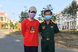 Con trai Chi Bảo được về nhà sau 14 ngày cách ly tập trung.