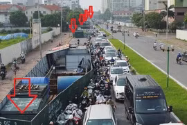 Nhiều “lô cốt” dự án nước thải vắng công nhân, gây tắc đường