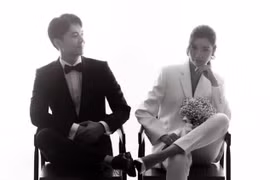 Lộ ảnh cưới của Thúy Vân và bạn trai, cô dâu tạo dáng "ngầu"