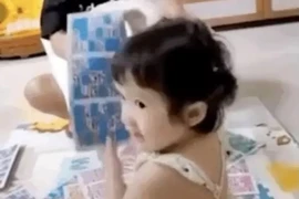 Lộ mặt con gái Trường Giang - Nhã Phương