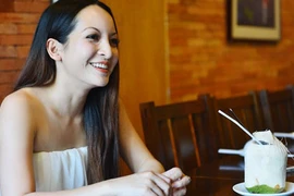 Linh Nga không bao giờ quên chuyện tình với Thuyết "buôn vua"