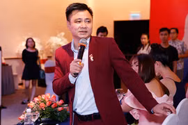 Tự Long phân trần chuyện châm biếm Hoa hậu Đại dương ở Ơn giời