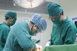 Người phụ nữ 43 tuổi suýt tử vong vì tự phá thai tại nhà