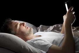 Nguy cơ đột quỵ vì thói quen thức khuya 