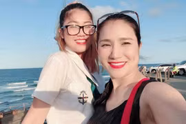 Cát Tường cắn rứt vì không biết con gái bị bạn bè tẩy chay