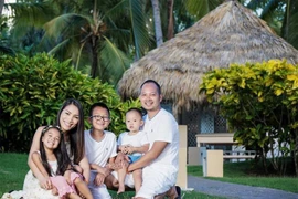 Hồng Ngọc nói lời yêu chồng nhân kỷ niệm 9 năm ngày cưới