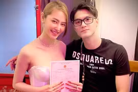 Linh Chi khoe giấy đăng ký kết hôn, nhắc đến "nghịch cảnh"