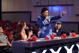 Hoài Linh gây sốc khi cho thẳng thí sinh vào bán kết