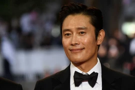 Lee Byung Hun bị điều tra thuế