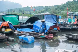 Sau bão số 1: Cảnh báo lũ lớn, đê yếu ở phía Bắc