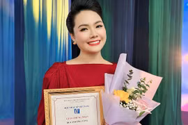 Lương Nguyệt Anh giành huy chương vàng Liên hoan Âm nhạc Toàn quốc