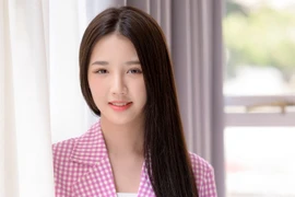 Bị phát tán video nhạy cảm, ca sĩ AMEE phản ứng gì?