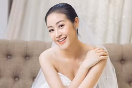 MC Phí Linh tung ảnh cưới xinh lung linh trước ngày lên xe hoa