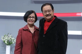 Diễm My ngưỡng mộ tình yêu của vợ chồng nghệ sĩ Chánh Tín