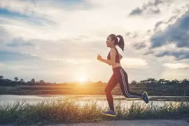 Tập thể dục buổi sáng đúng cách phòng ngừa đột quỵ