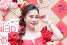 Hoa hậu “hai nhiệm kỳ” Phan Kim Oanh: “Tôi đã có 1 năm trọn vẹn”