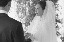 Tiết lộ sốc về chồng Choi Ji Woo và đám cưới 40 khách