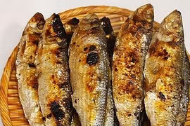 Loại cá được ví như “liều thuốc từ biển” tốt cho xương, não bộ